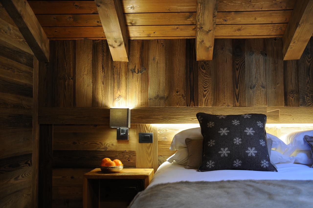 L'Abri Des Amis Hotel Курмайор Екстериор снимка
